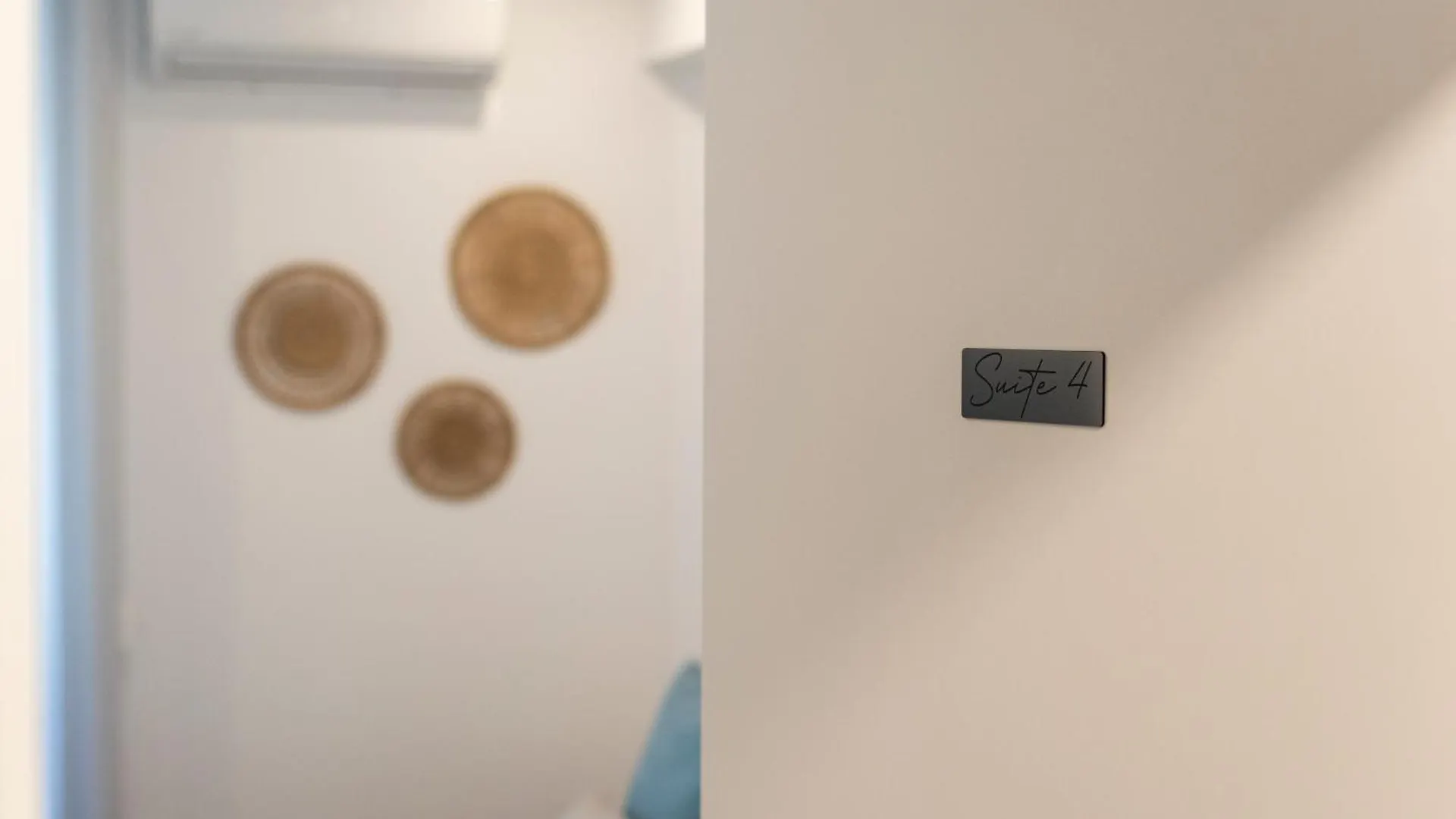 Madalena Hostel E Suites Faro 0*,  Portugal