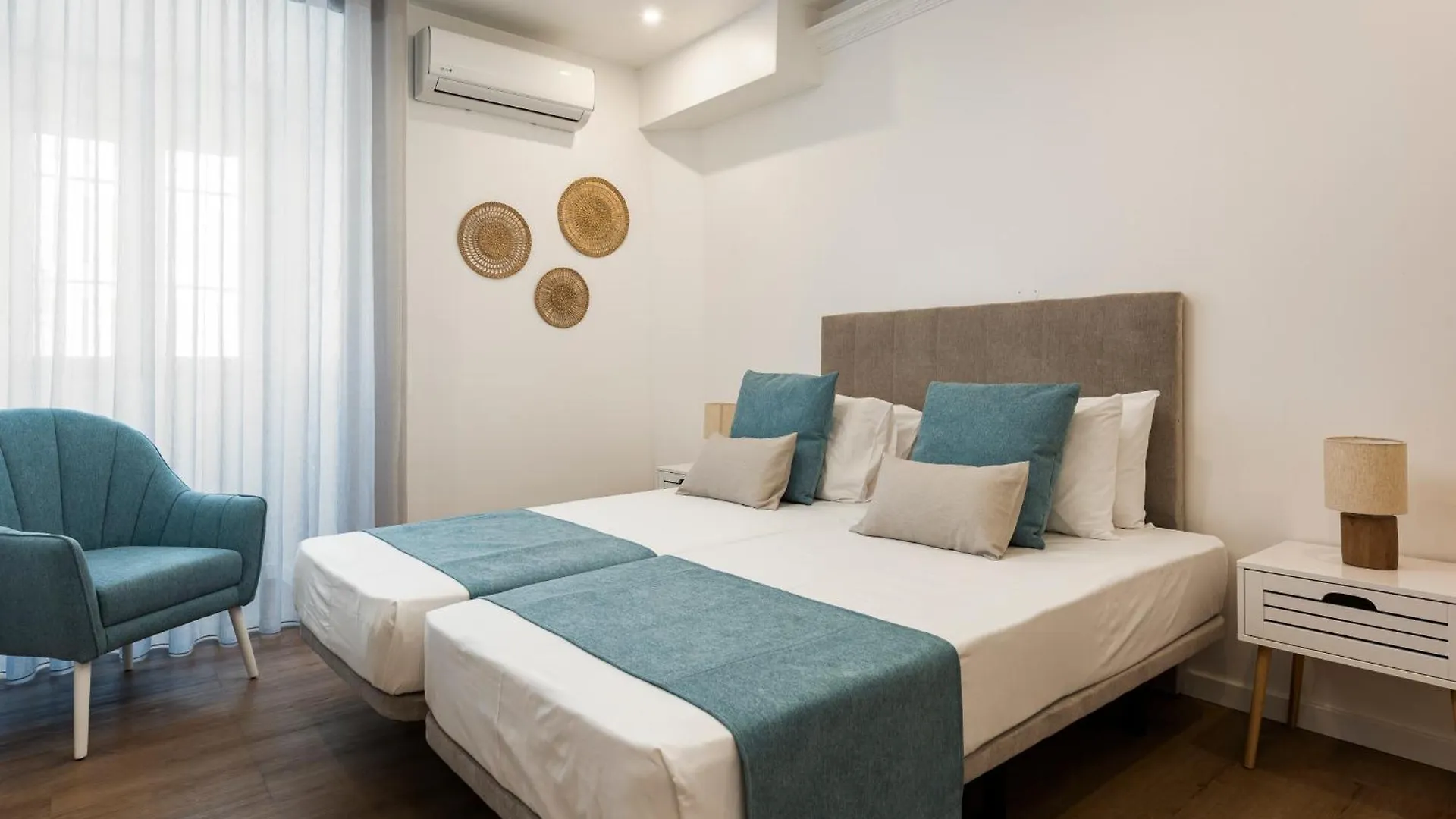 Madalena Hostel E Suites Faro